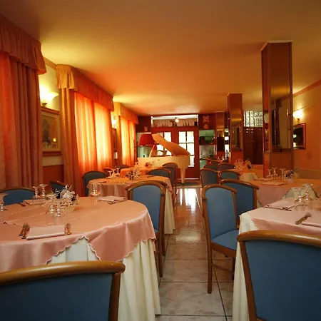 Leucosya Hotel