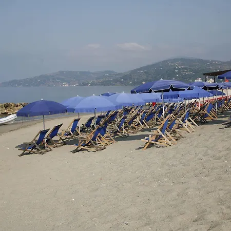 Leucosya Hotel Marina Di Casal Velino